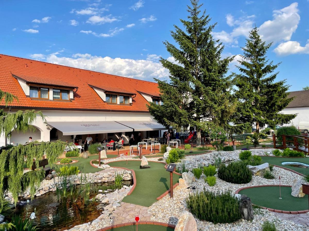 Tisnovska Rychta Hotel Kültér fotó